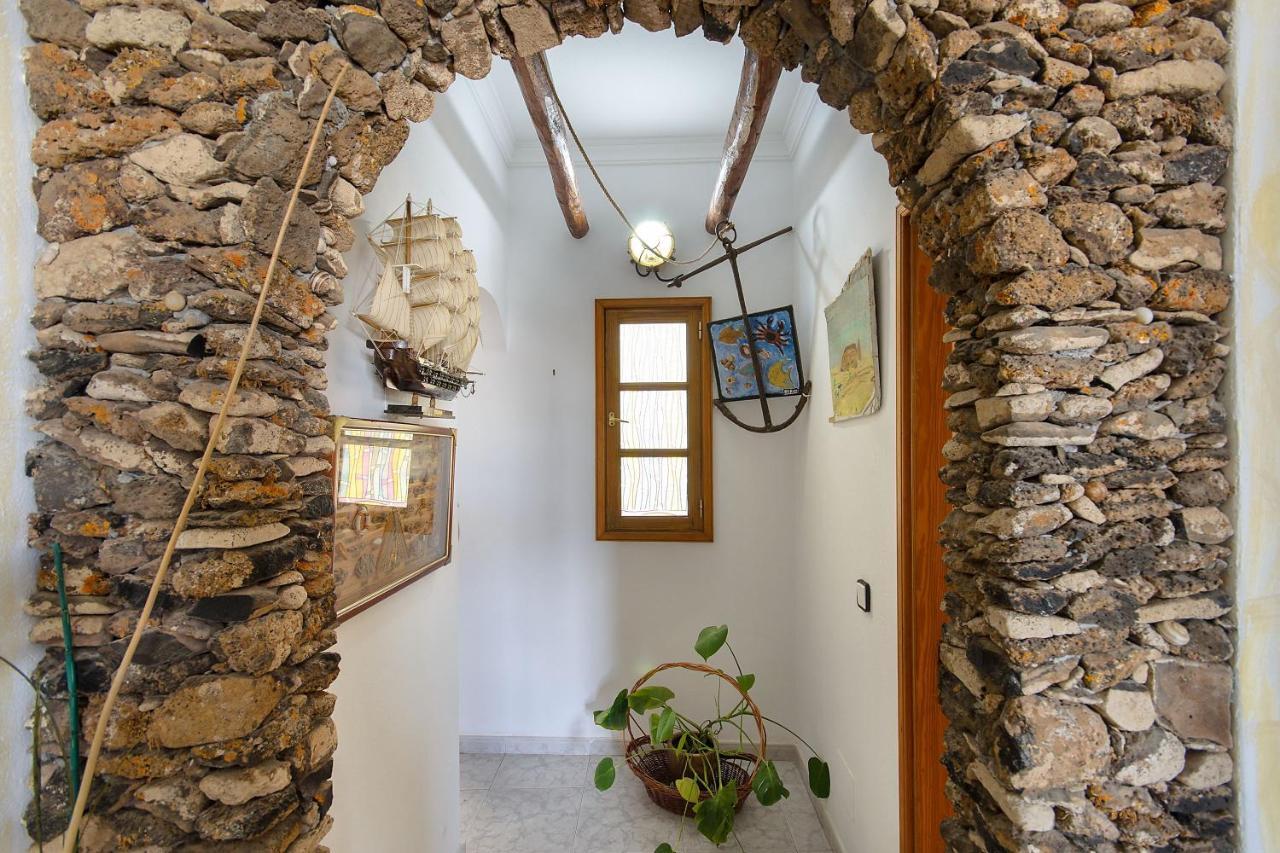 El Golfo Lanzarote Apartment Ngoại thất bức ảnh